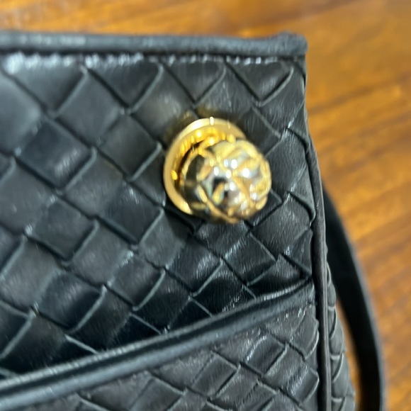 Vintage Bottega Veneta Intrecciato Shoulder Bag - Picture 7 of 13